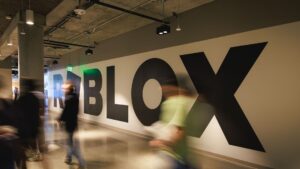 Roblox brise ses chaînes : les créateurs pourront bientôt exporter leurs jeux en applications autonomes sur PC, consoles et mobile