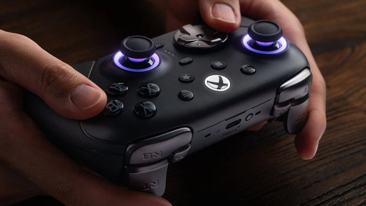 Boutons rapides L4 R4 et gachettes Hall Effect sur la manette 8BitDo Ultimate 3E Xbox