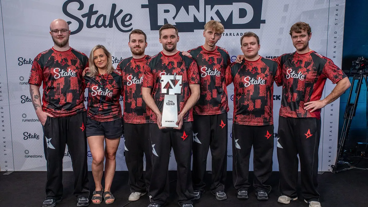L'équipe Astralis avec jabbi lors du Stake Ranked sur Counter-Strike 2