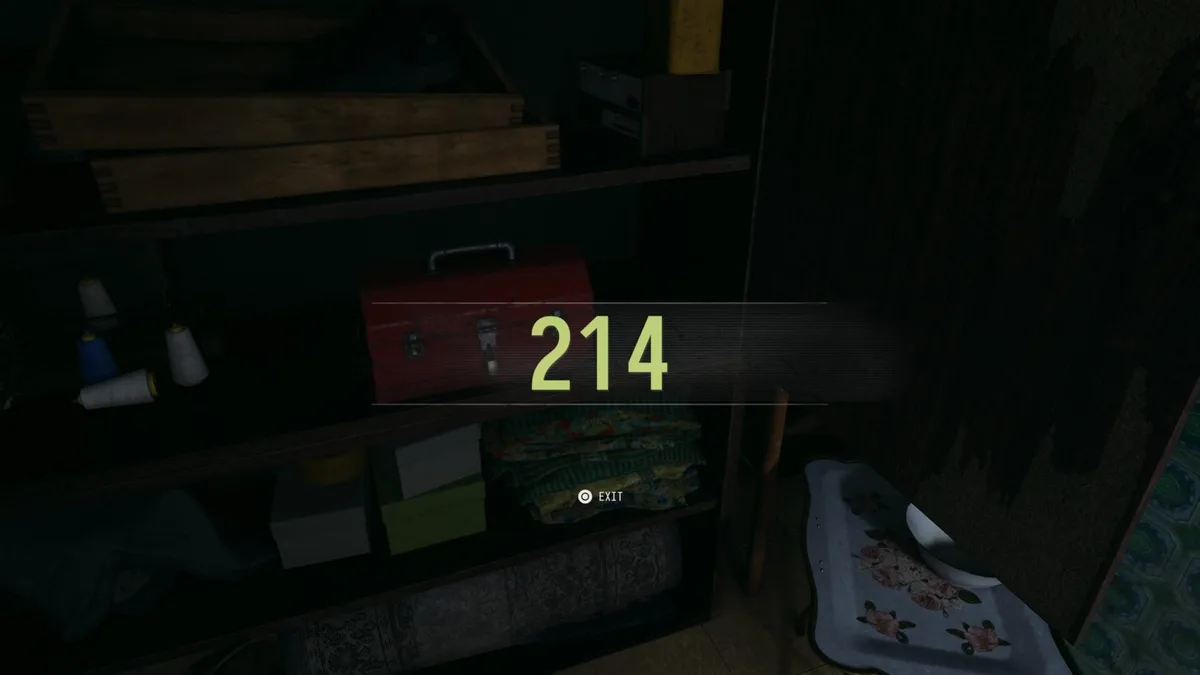 Boîte à outils rouge ouverte avec le code 214 dans la mission Following Orders de Call of Duty Modern Warfare 4