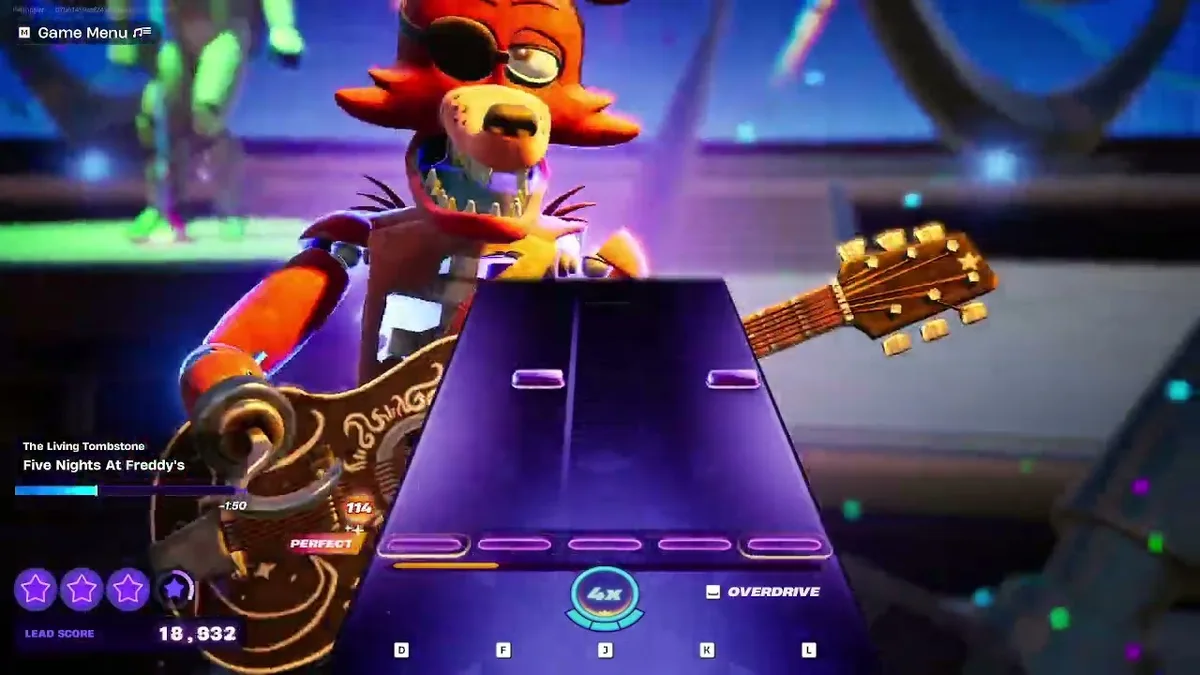 Foxy sur la scène de Fortnite Festival jouant Five Nights at Freddy's de The Living Tombstone