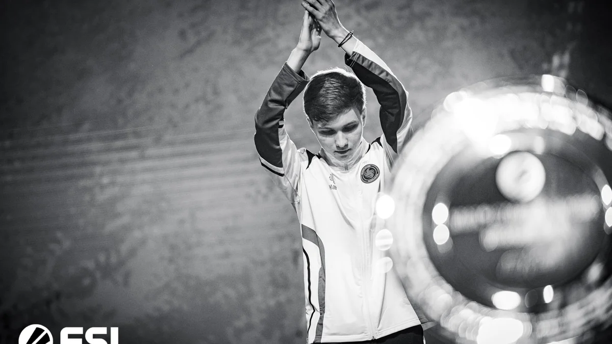 m0NESY Team Falcons trophée IEM CS2