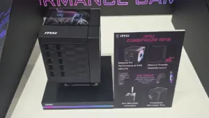 MSI MPG CoreFrozr AP15 ventirad double tour écran 3 canaux