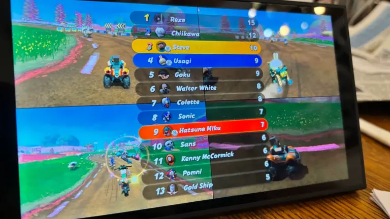 Écran de la Nintendo Switch 2 affichant des personnages moddés dans Mario Kart World grâce au jailbreak logiciel ns2jb
