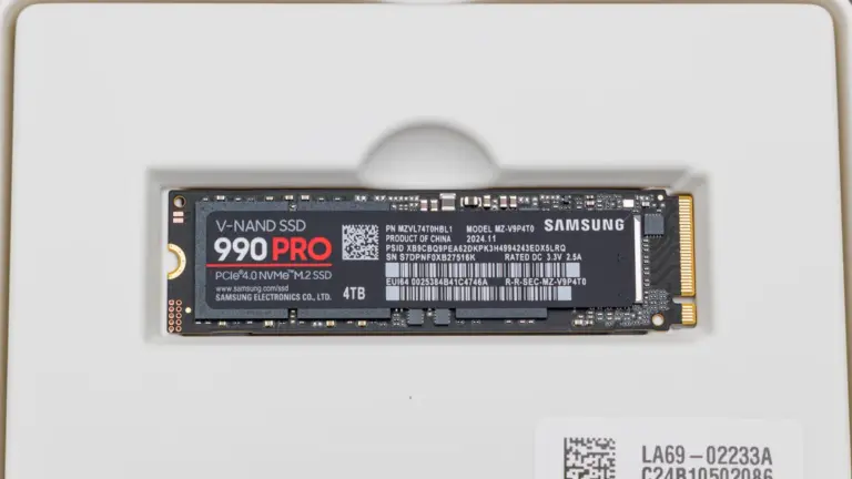 PlayStation 6 : pourquoi Sony conserverait la compatibilité avec vos SSD M.2 NVMe PCIe 4.0 actuels malgré le passage au PCIe 5.0