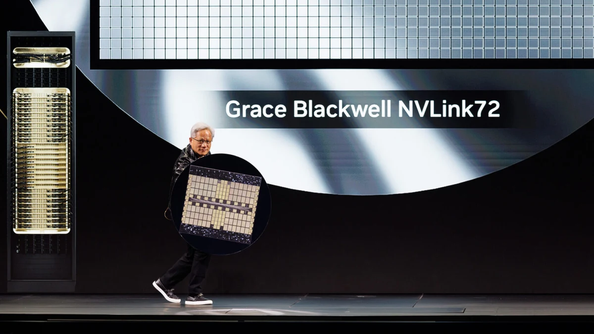 Présentation officielle du rack serveur NVIDIA GB200 NVL72 Blackwell concentrant 72 GPU et 36 CPU