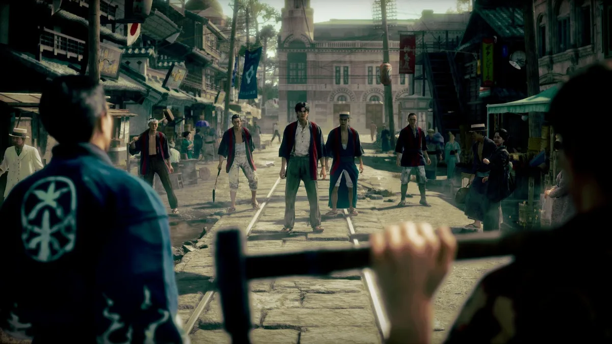 Affrontement de rue à Kokura en 1915 dans Stranger Than Heaven sur PS5, Xbox Series X|S et PC